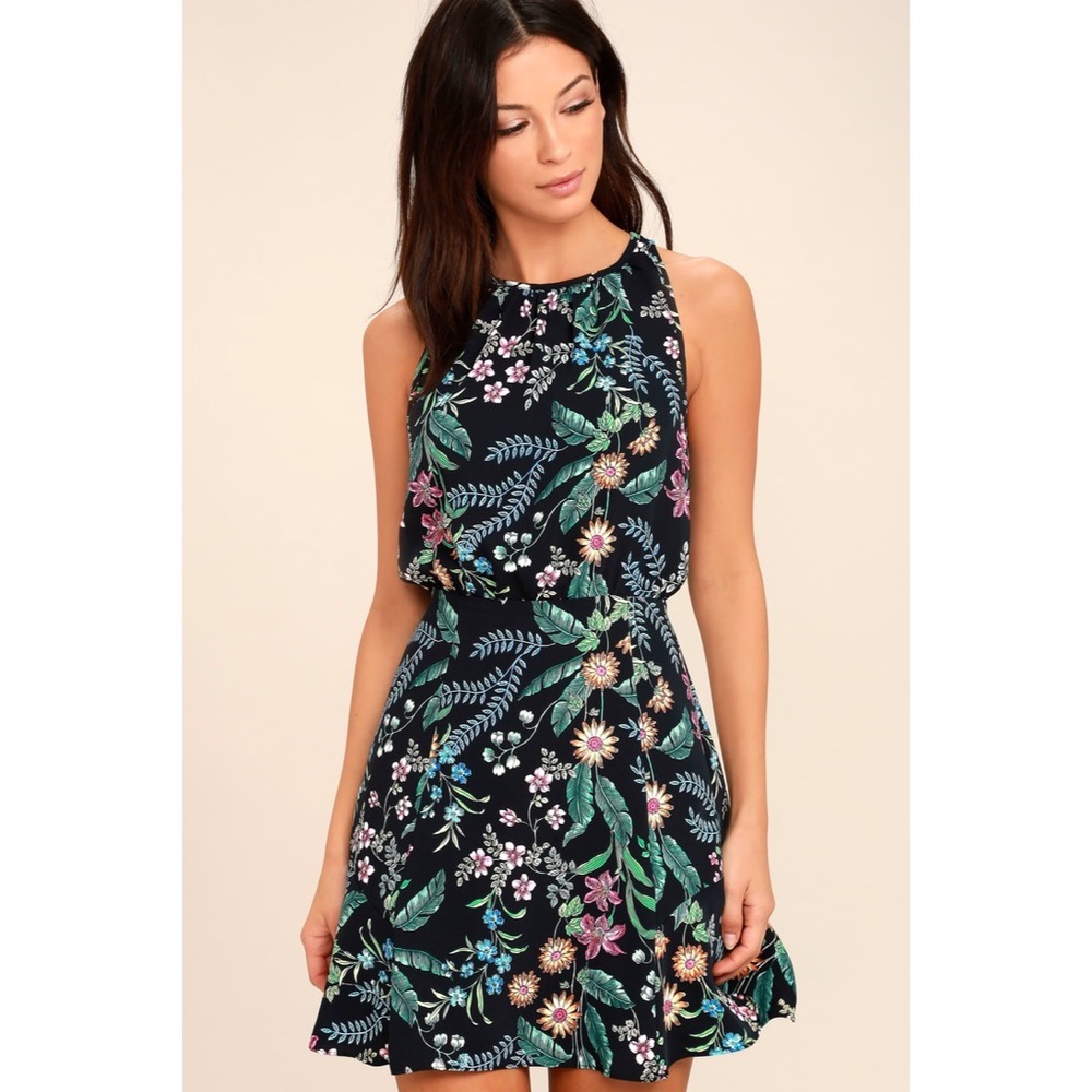 Lulu’s Black Floral Print Skater Dress